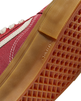 Old Skool Shoes in Red & Gum