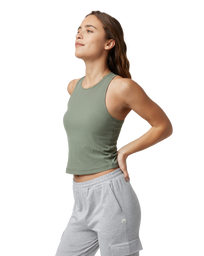 The Vuori Womens Pose Plyo Vest in Pistachio