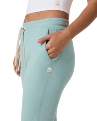 The Vuori Womens Performance Joggers in Sea Spray Heather