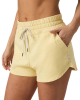 Halo Performance Shorts 2.0 in Lemon Snap Heather