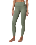 The Vuori Womens All The Feels Leggings in Pistachio