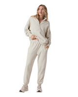 The Vuori Womens Sedona Joggers in Bone