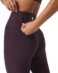 The Vuori Womens Clean Elevation Leggings in Raisin Heather