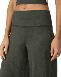 Halo Easy Wideleg Trousers in Army Heather