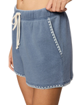 The Z Supply Womens Hunter Whipstitch Knit Denim Shorts in Santorini Indigo