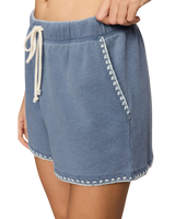 The Z Supply Womens Hunter Whipstitch Knit Denim Shorts in Santorini Indigo